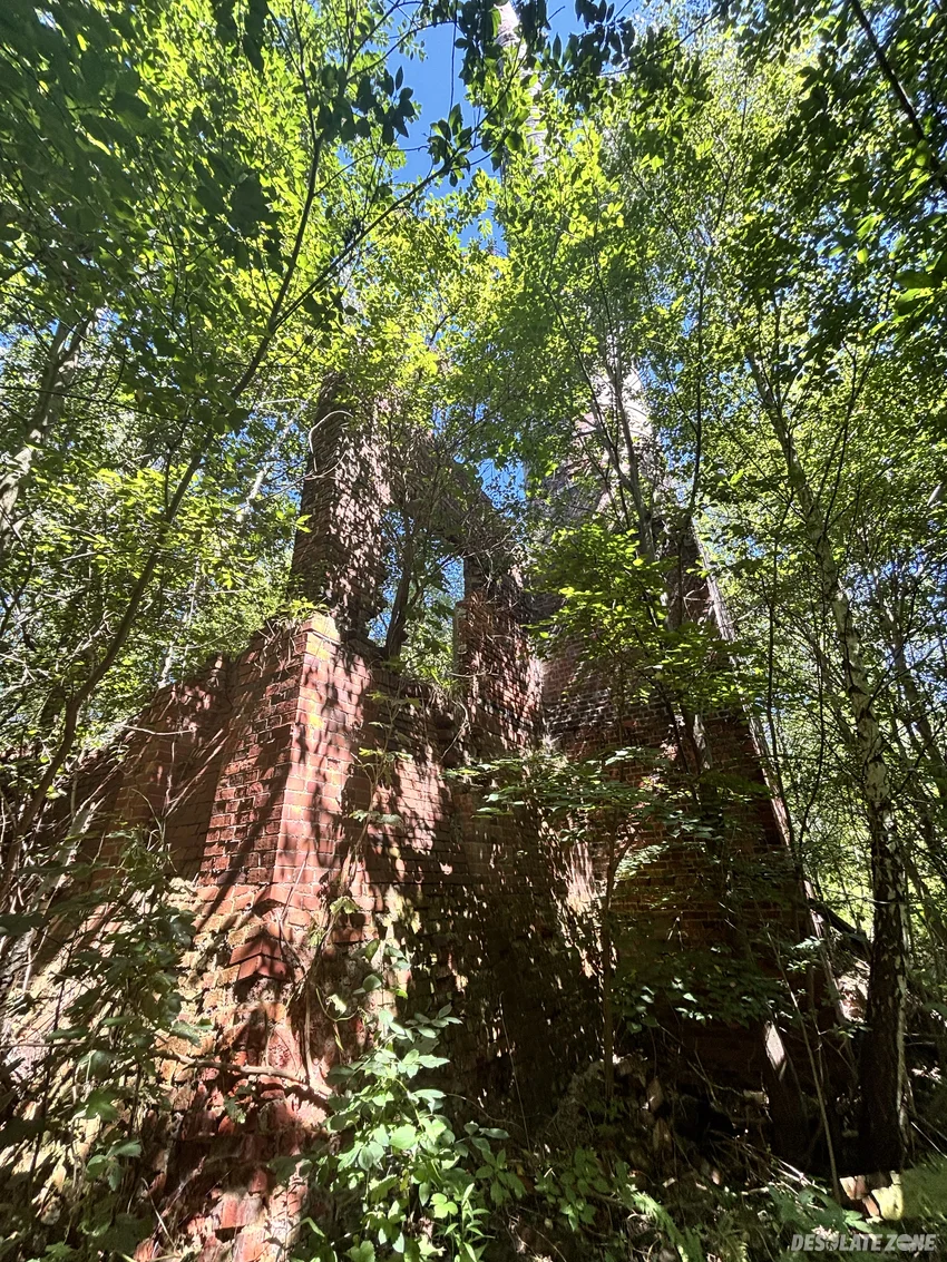 Opuszczona cegielnia, pszczyna