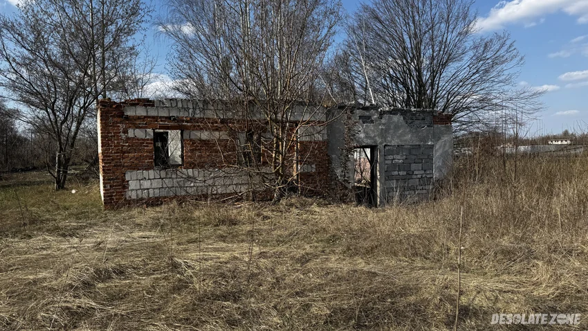 Budynek - zdjęcie 1/4