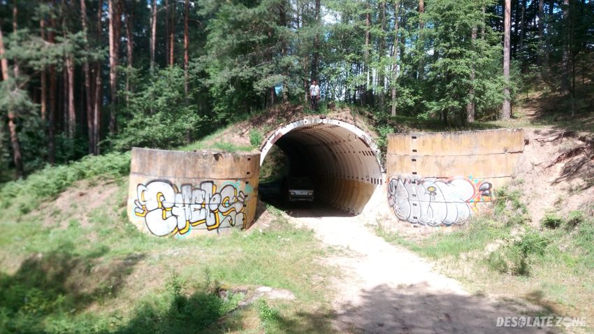 Magazyny głowic atomowcyh , brzeźnica kolonia