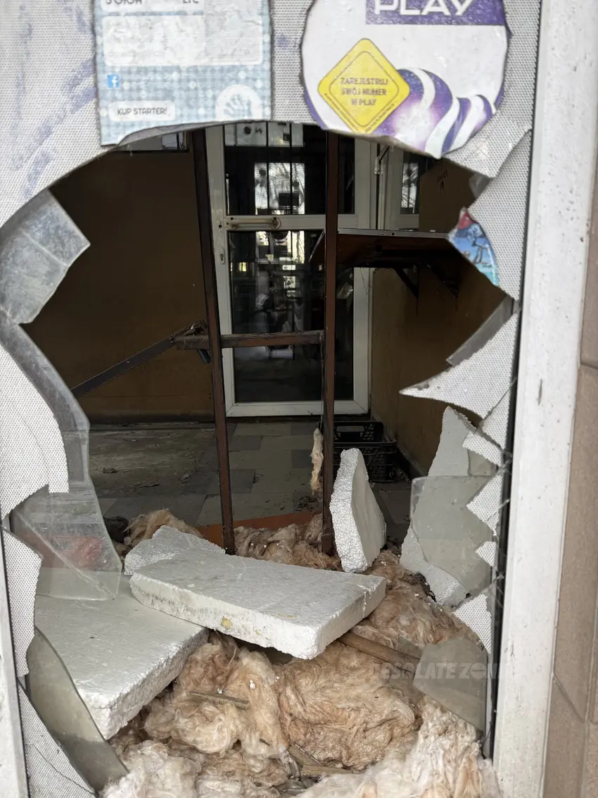 Opuszczony sklep spożywczy - zdjęcie 1/4