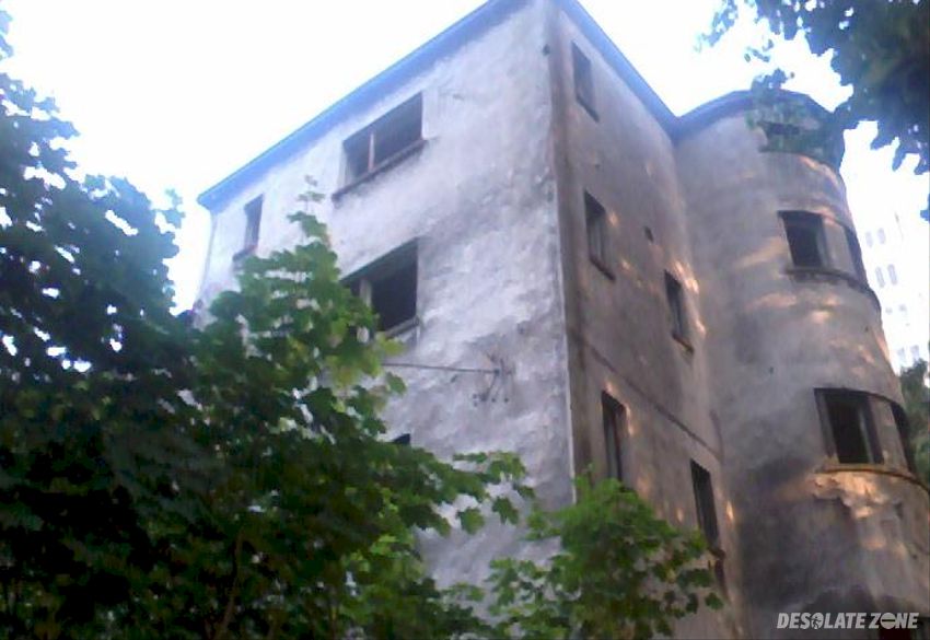 Opuszczona kamienica, gdynia-grabówek