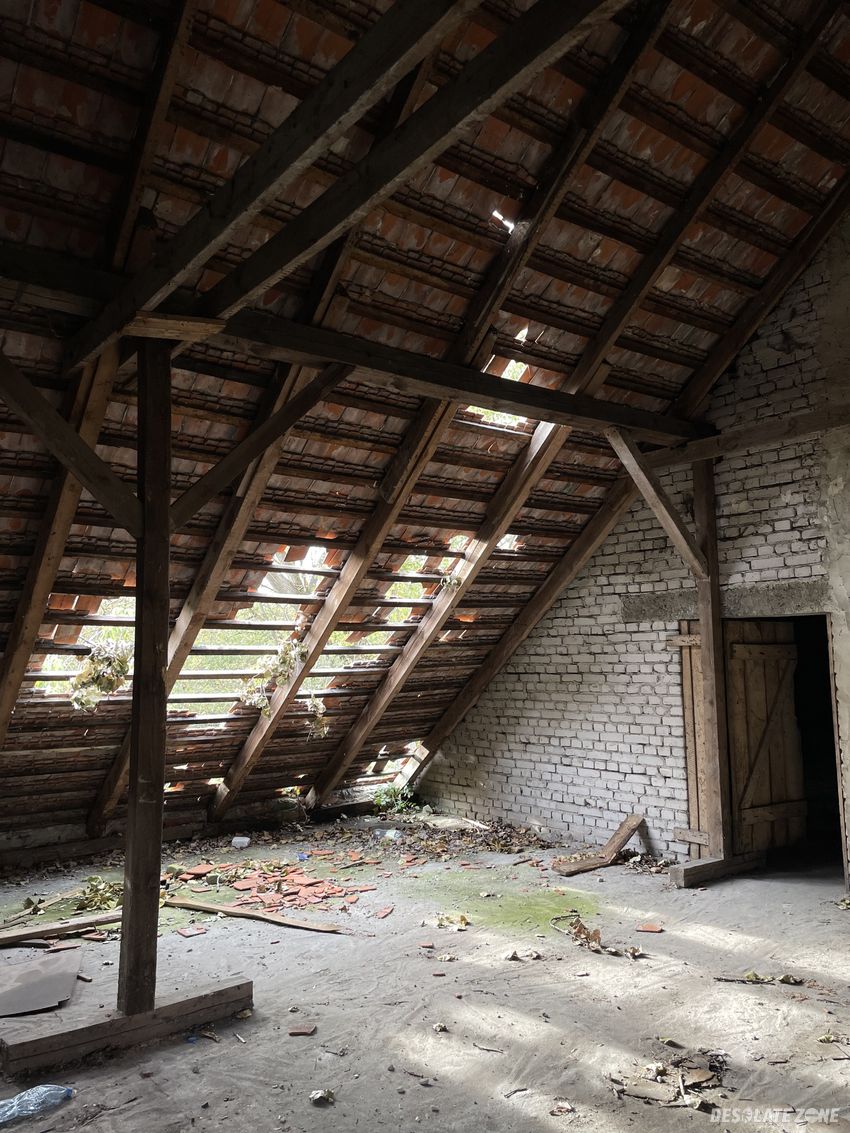 Opuszczony p g r, jabłonna, warszawa