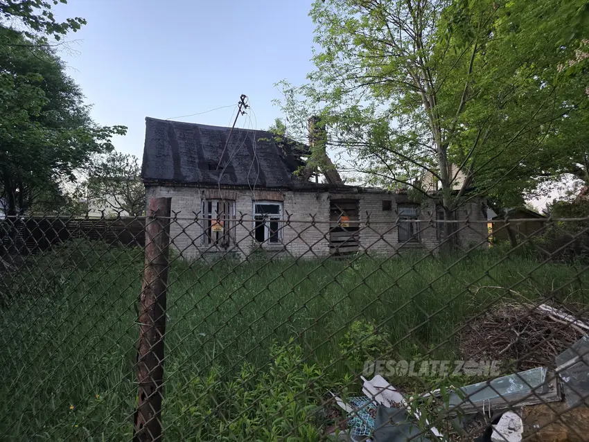 Opuszczony dom przy w k d - zdjęcie 1/1
