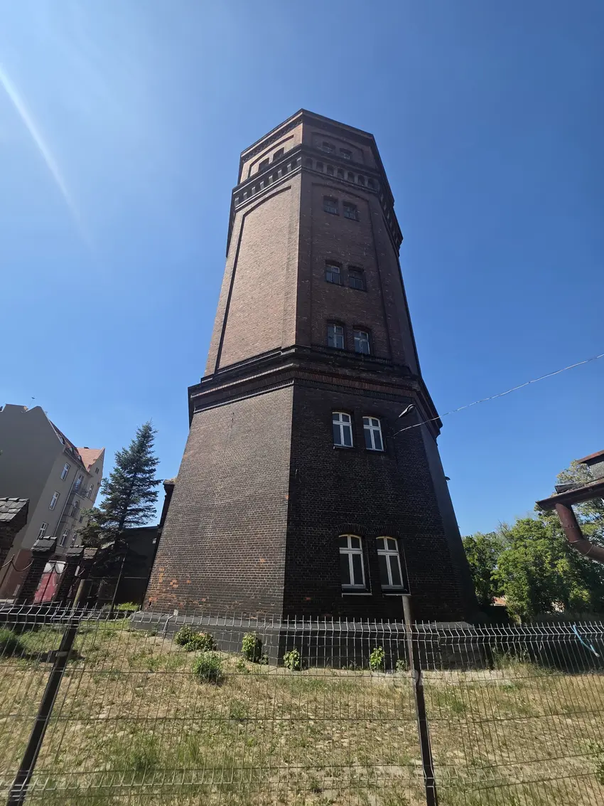 Wieża ciśnień - zdjęcie 1/1