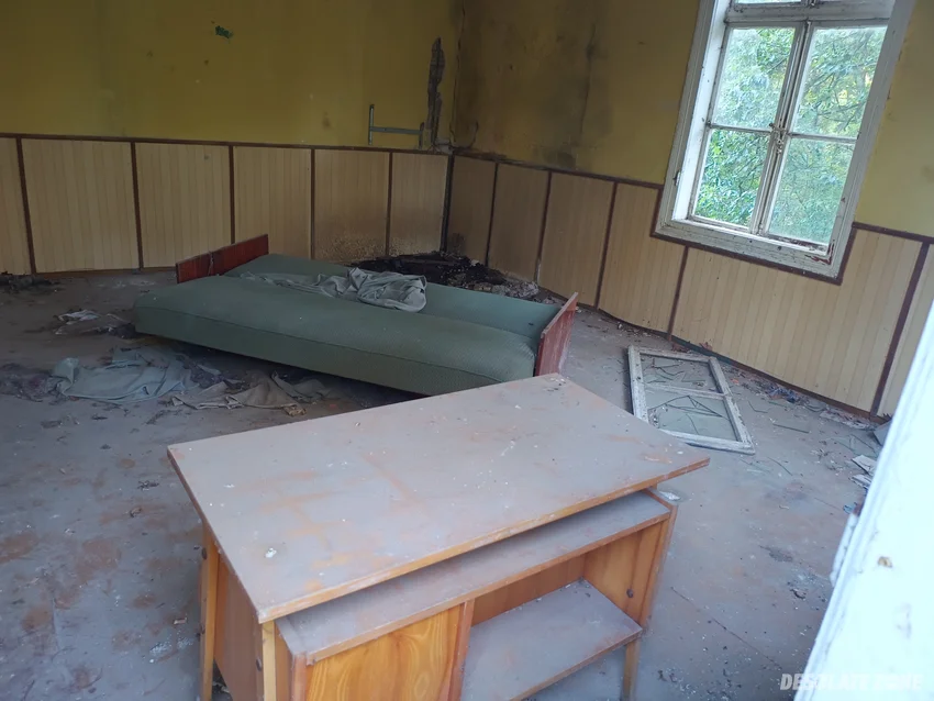 Opuszczony ośrodek letniskowy - zdjęcie 1/4