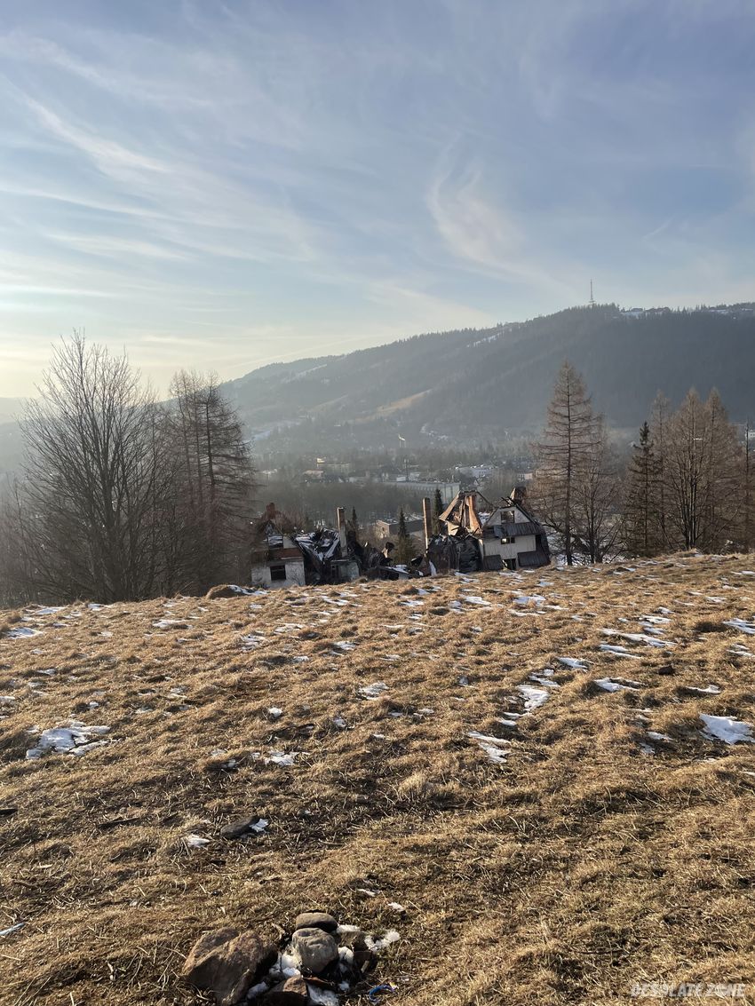 Spalony opuszczony dom wczasowy baca, zakopane