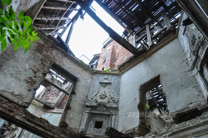 Opuszczony pałac rodu von kospoth, brzezinka - photo 1/4