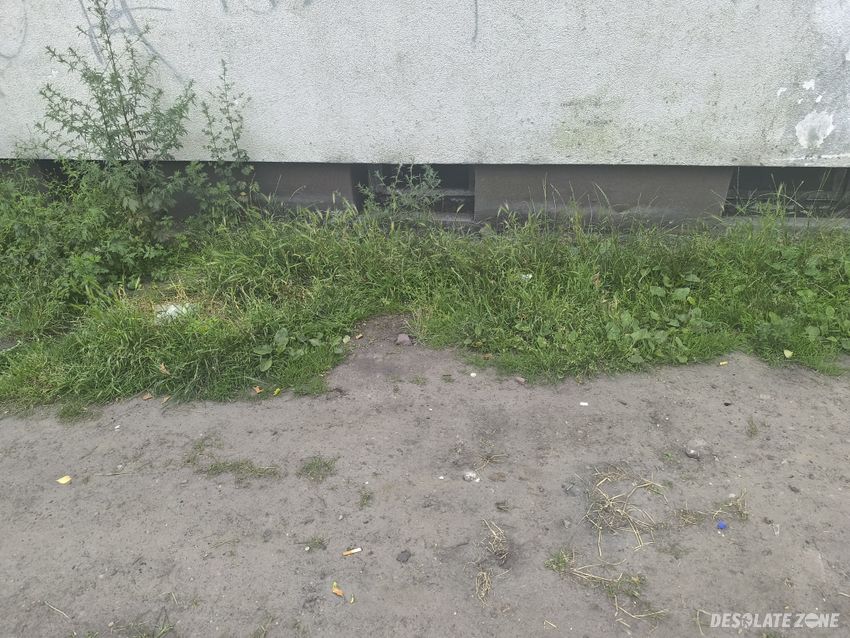 Opuszczone mieszkanie w idealnym stanie.