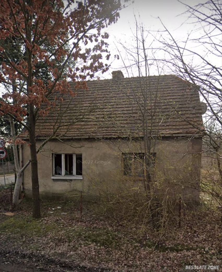 Mały dom ze strychem