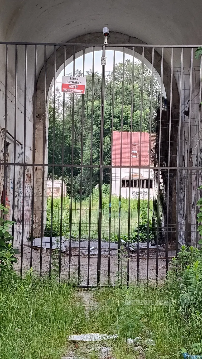Opuszczony p g r, jabłonna, warszawa - photo 1/4