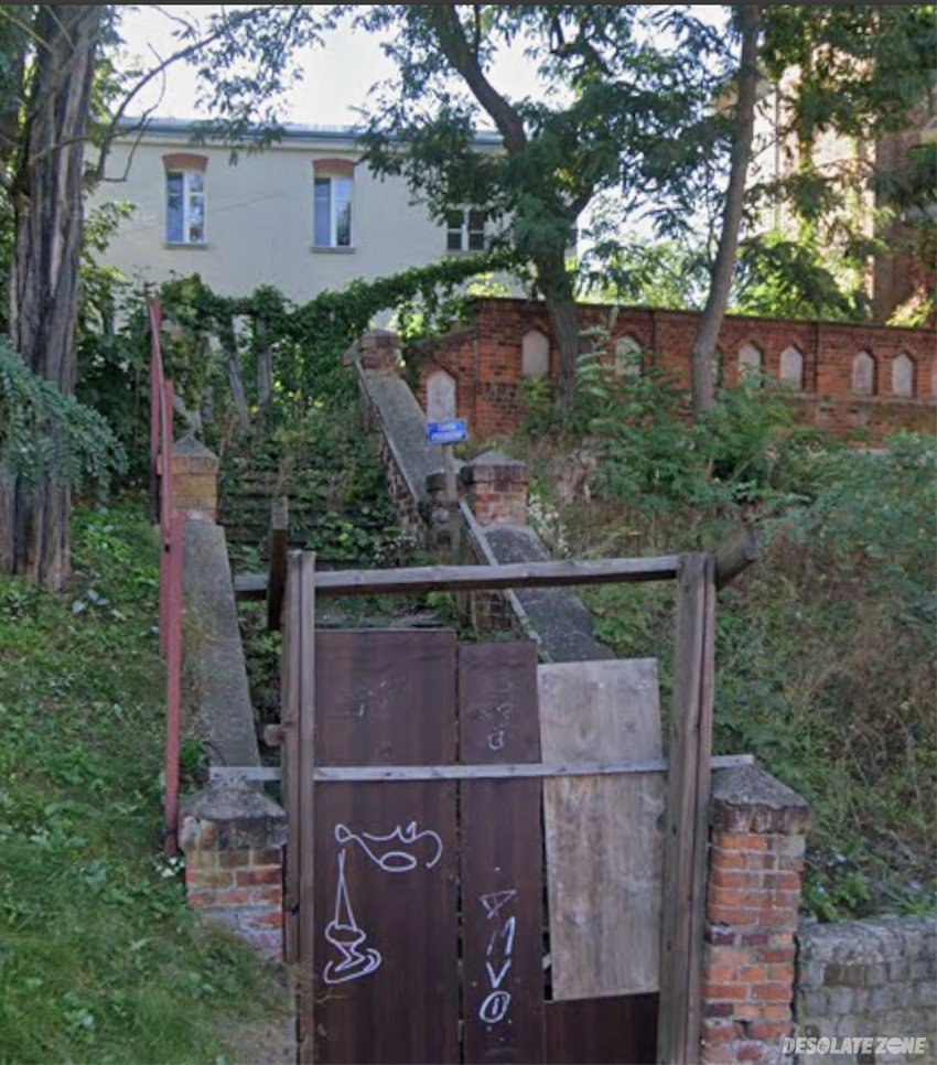 Dwie wieże (ciśnień)