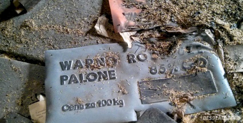 Opuszczony sklep z lat 80', stara kamienica