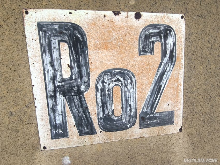 Opuszczona nastawnia kolejowa ro2