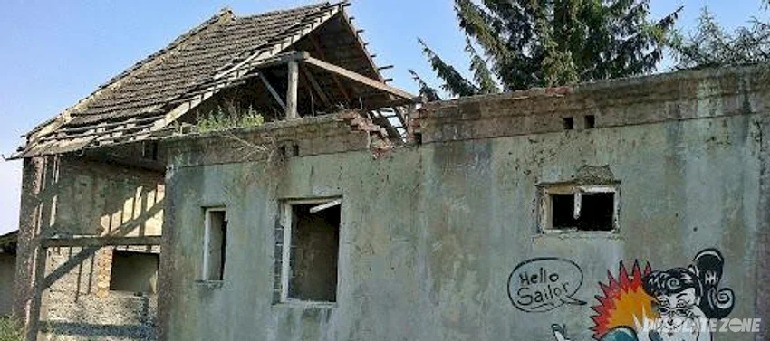 Dom przy autostradzie, kraków a4