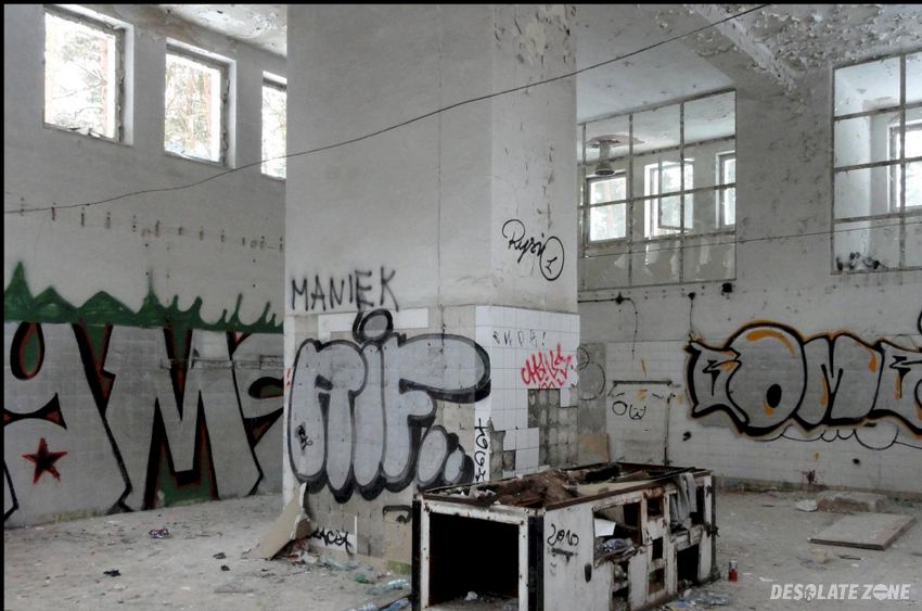 Opuszczony szpital, konstancin- jeziorna