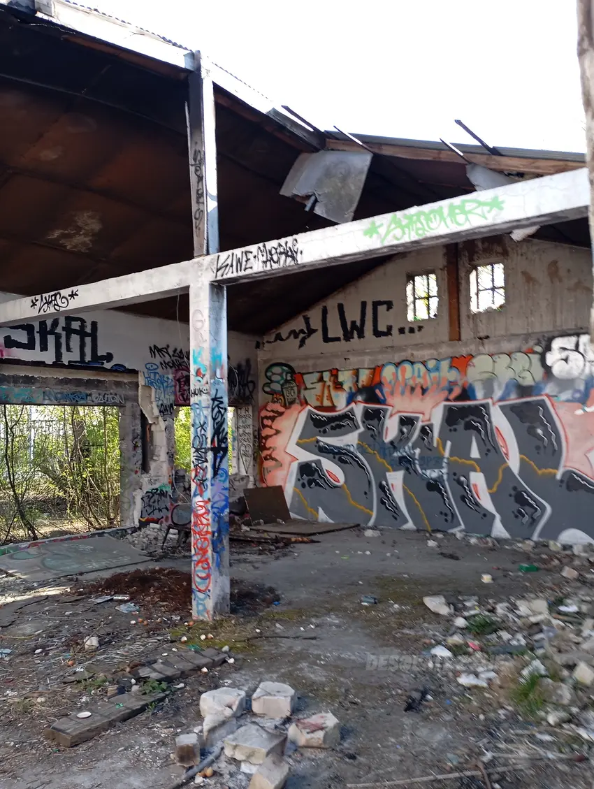 Ślusarnia stalowa , regeneracja świec - zdjęcie 1/4