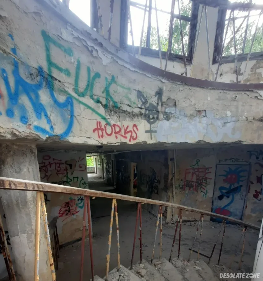 Wieża kontroli lotów, warszawa