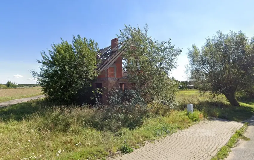 Niedokończony dom - zdjęcie 1/1