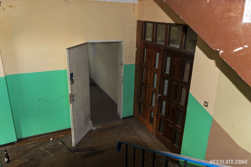 Biurowiec kolejowy - częstochowa mirów