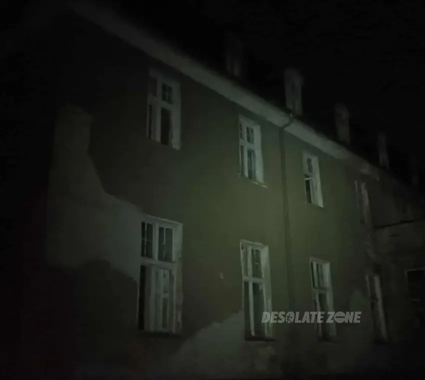 Pałac - photo 1/2