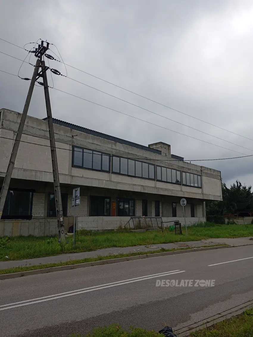 Niedokończony budynek - photo 1/1