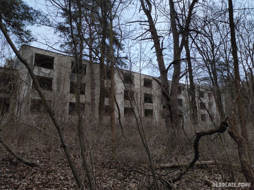 Pol- hotel, pogorzel