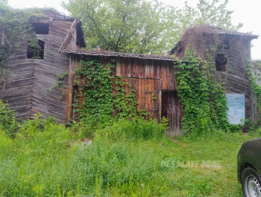 Opuszczony park miniatur sakralnych złota góra w częstochowie - zdjęcie 1/4