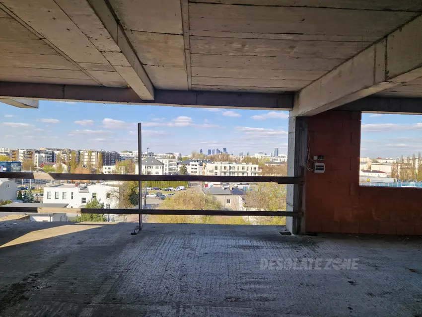 Niedokończony blok - photo 1/4