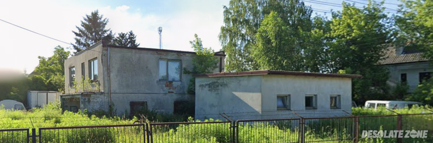 O p u s z c z o n y d o m/ z a kŁ a d