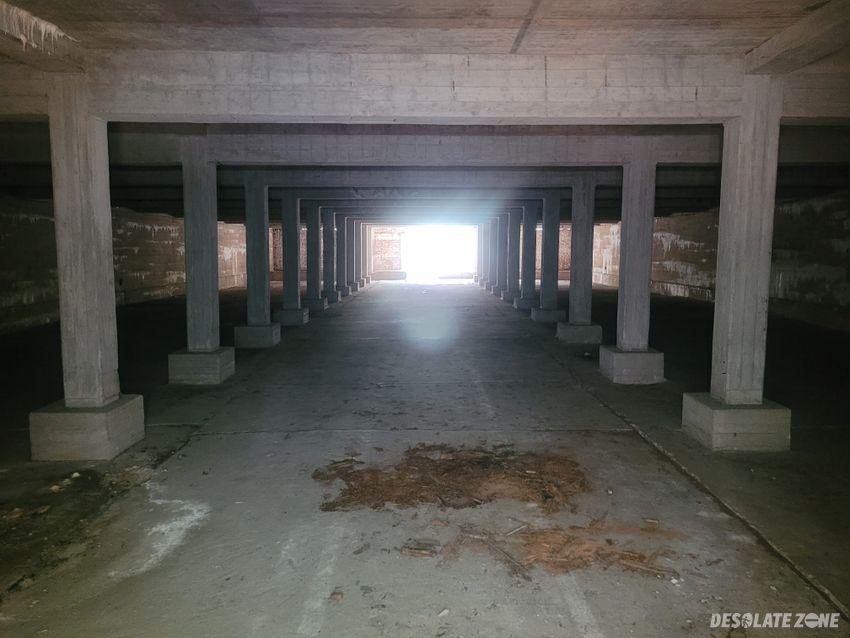 Poradziecki skład amunicji