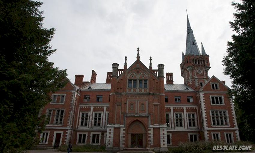 Pałac tyszkiewiczów w landwarowie, landwarów