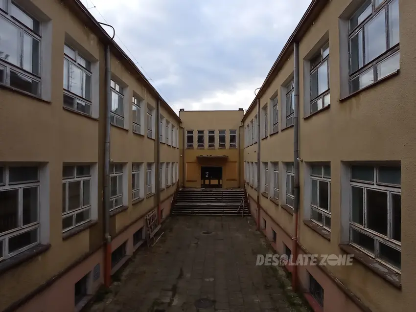 Technikum kolejowe - photo 1/5