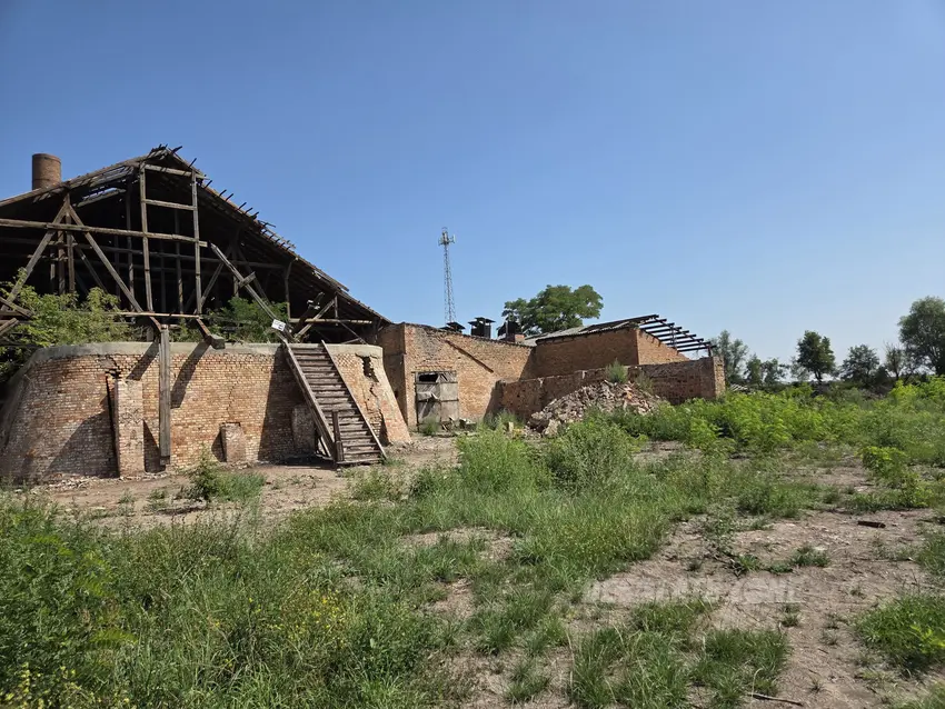 Opuszczona Cegielnia, Grabów - photo 1/17