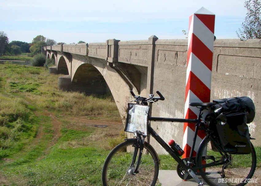 Most nad odrą, kłopot