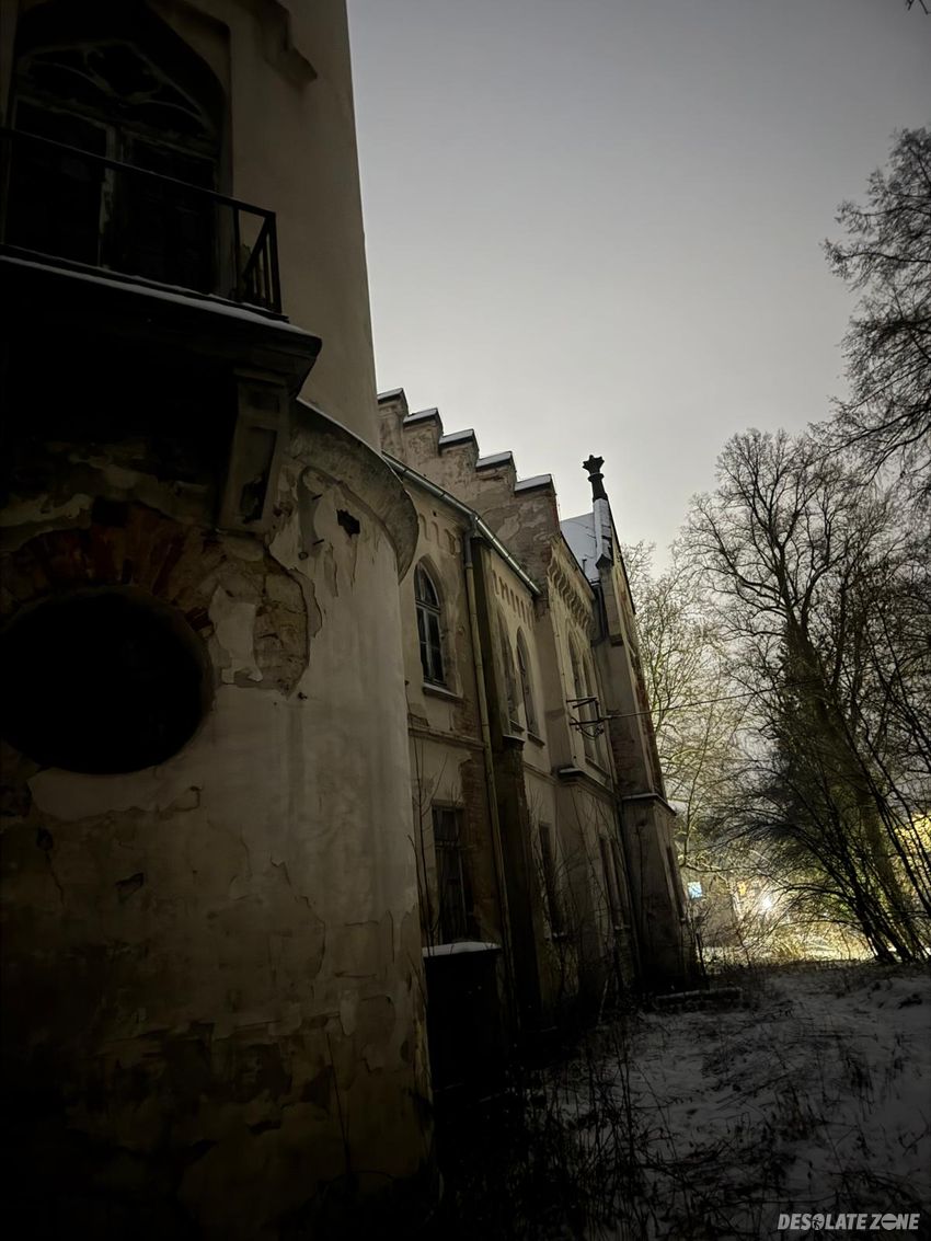 Pałac w szalejowie dolnym