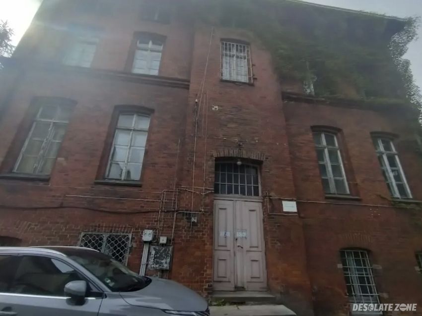 Opuszczony szpital na ul wojska polskiego.