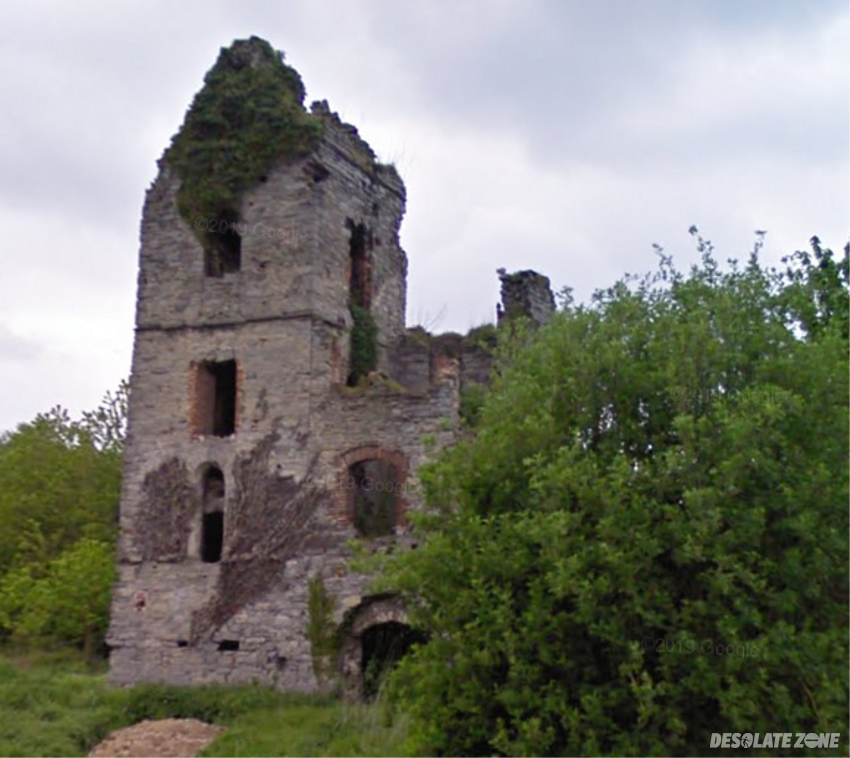 Ruiny kościoła.