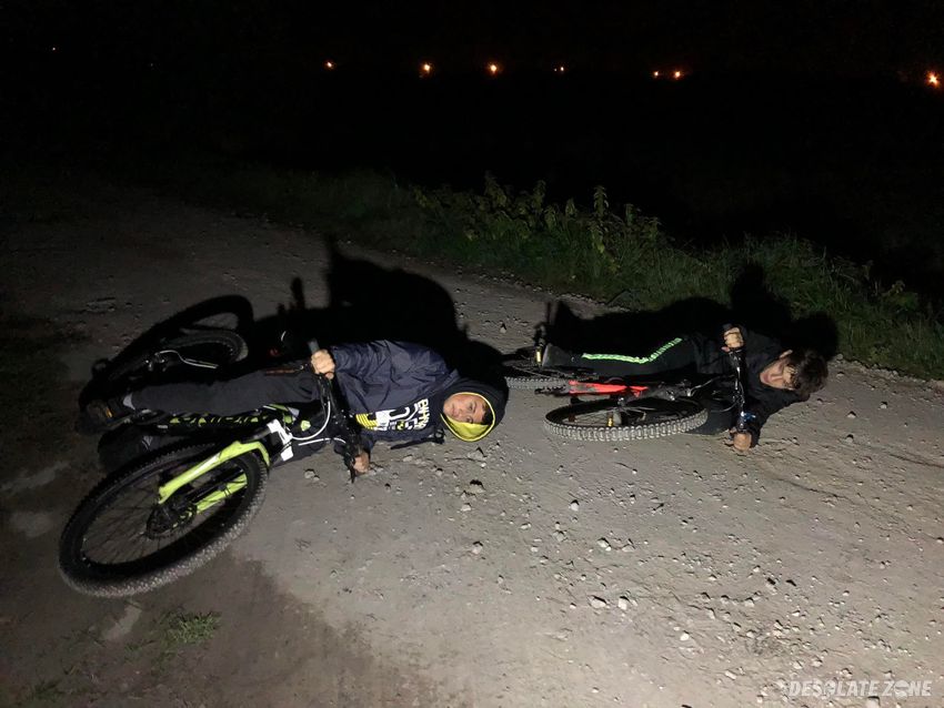 Opuszczona "wędzarnia" + budynki gospodarcze