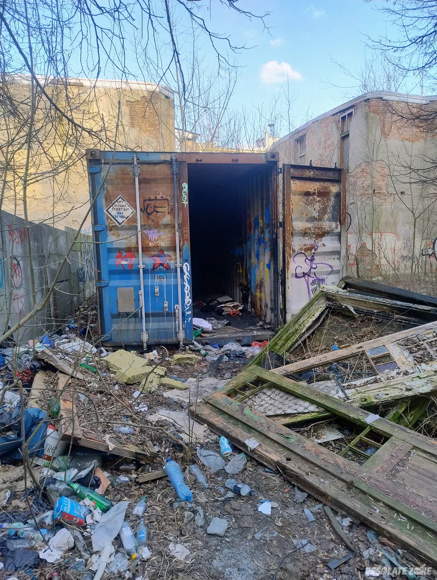 Ruiny kamienicy - photo 1/4