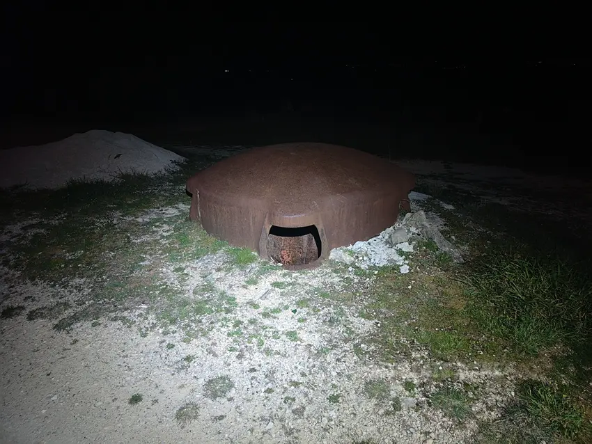 Schron bojowy c-42 " fratelli croce" - zdjęcie 1/4