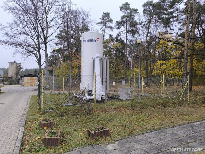 Opuszczone magazyny szpitala.