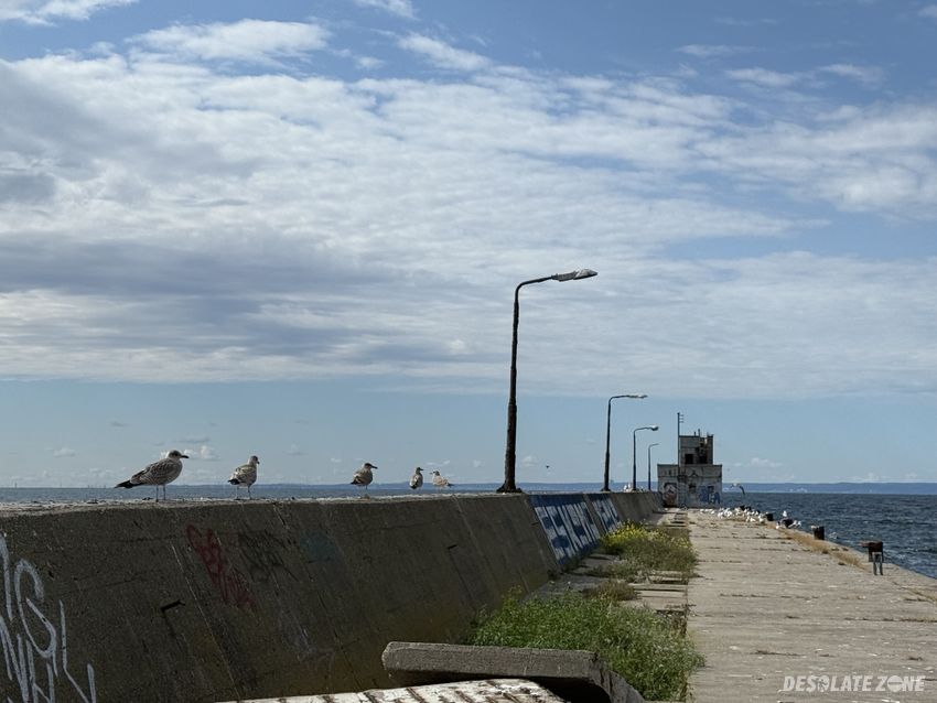 Falochron portu wojennego