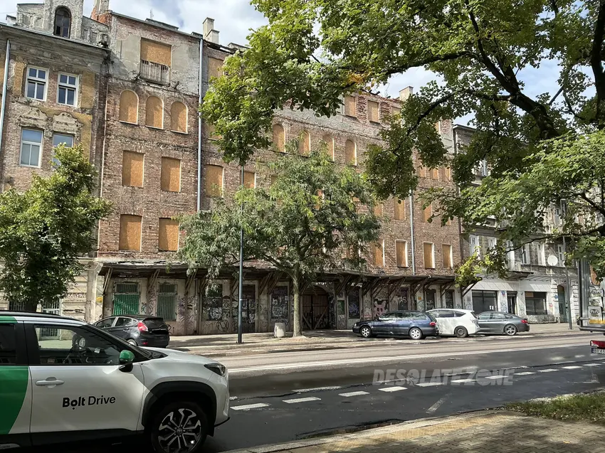 Opuszczona kamienica Arona Tursza - photo 1/5
