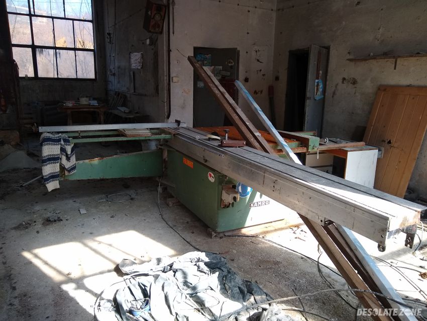 Cieszyńskie zakłady przetwórcze " l a s"