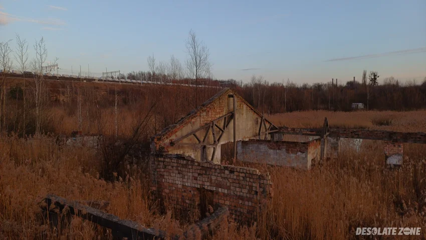 Zalana fabryka frefabrykatów betonowych, bytom - photo 1/4
