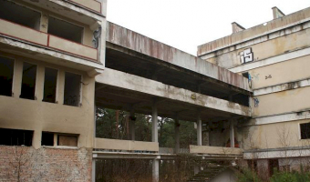 Opuszczony hotel, Ustka, ul. Wczasowa,