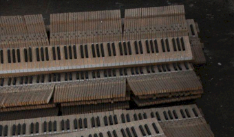 Legnicka fabryka fortepianów i pianin LFFP, Legnica,