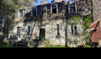 Opuszczony dom w Woli Grzybowskiej,