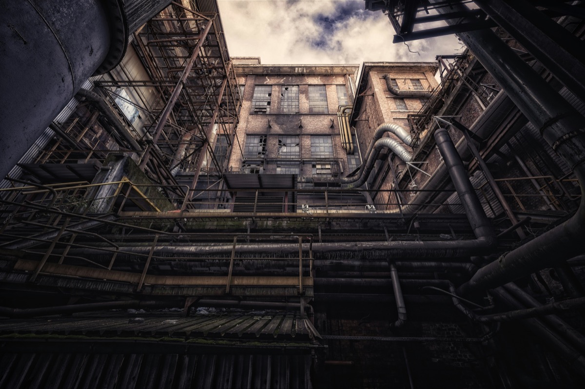 Opuszczone miejsca w Polsce - najlepsze lokacje wg województw